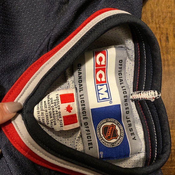 Toddlers Canucks jersey - Picture 2 of 2